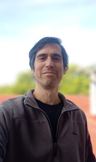 Dr. Mariano Martínez